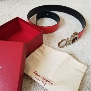 Reversible Ferragamo belt